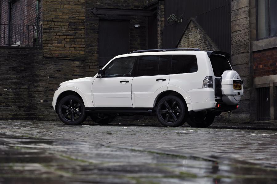  Mitsubishi Shogun Black 2012 года  (UK) (фото 53 из 85)